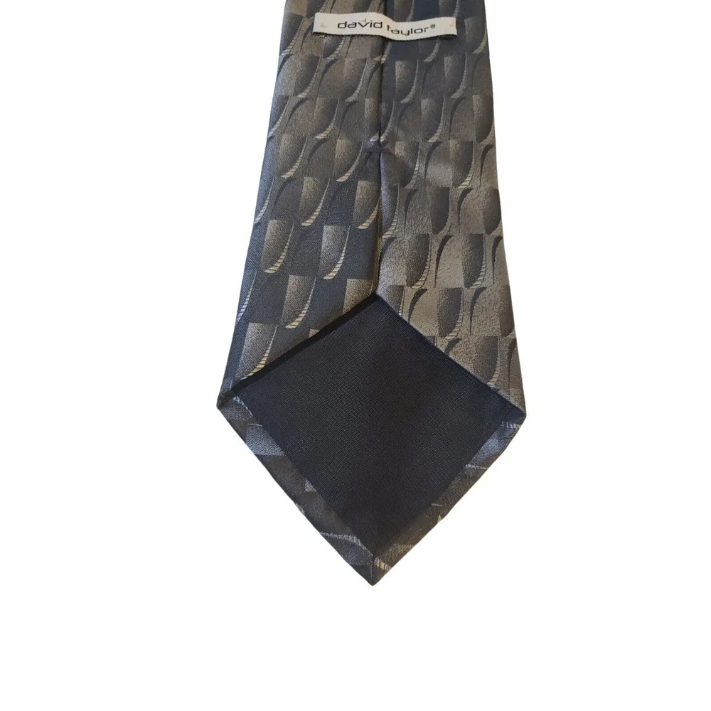 David‎ Taylor Designer Polyester Tie Gray Geometric Necktie Made in USA Business